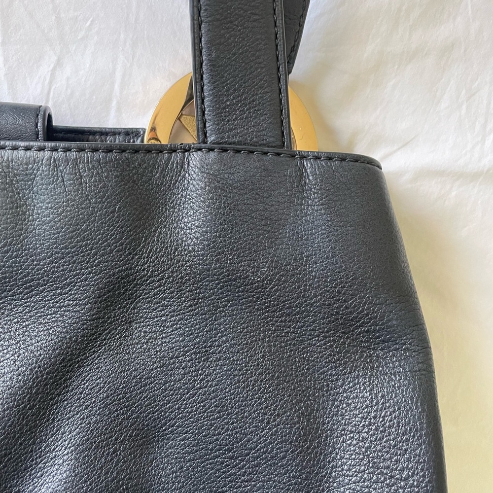 Michael Kors Fulton East West Black Pebbled
Leather Shoulder Tote - Picture 2 of 6